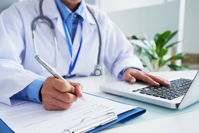 Власти упростили получение е-рецептов