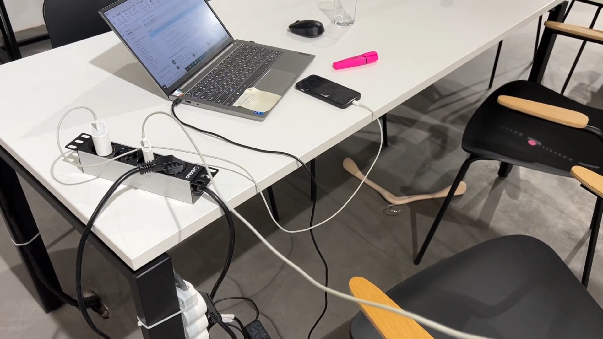 Робота для пенсіонерів у Харкові: хто і з яким дозвідом може заробляти до 27 000 щомісяця