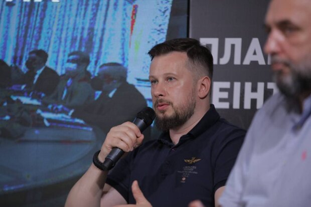 Як повернути окуповані території: Білецький та Кривонос представили свій план